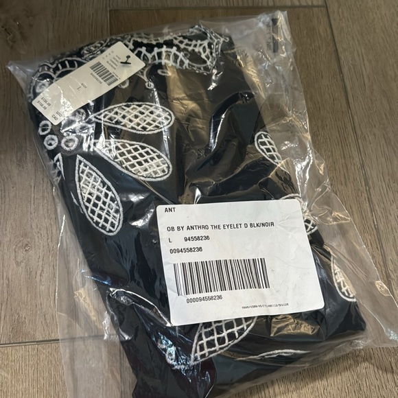 NWT! By Anthropologie Black Eyelet Dress - Size Large 🏀 - Picture 4 of 5